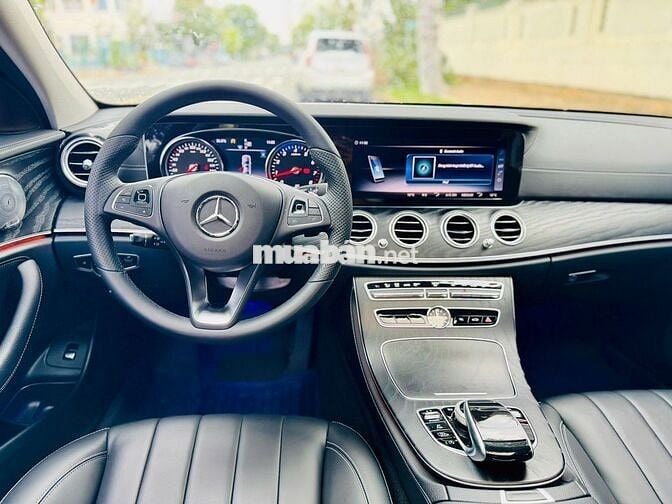 Mercedes E250 sản xuất 2018 cực hiếm odo 77.000 km