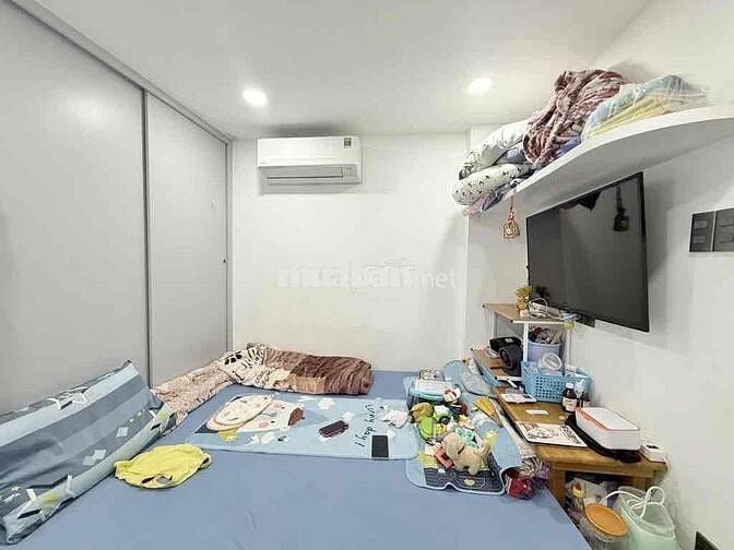 NHÀ MẶT TIỀN THÍCH QUẢNG ĐỨC - F5 - PHÚ NHUẬN
