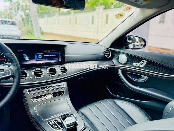 Mercedes E250 sản xuất 2018 cực hiếm odo 77.000 km