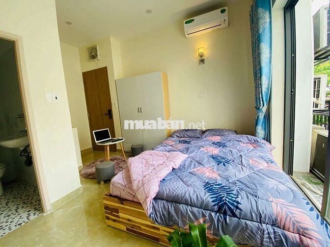 Cho thuê studio ban công full nội thất ở Ngã Tư Phú Nhuận
