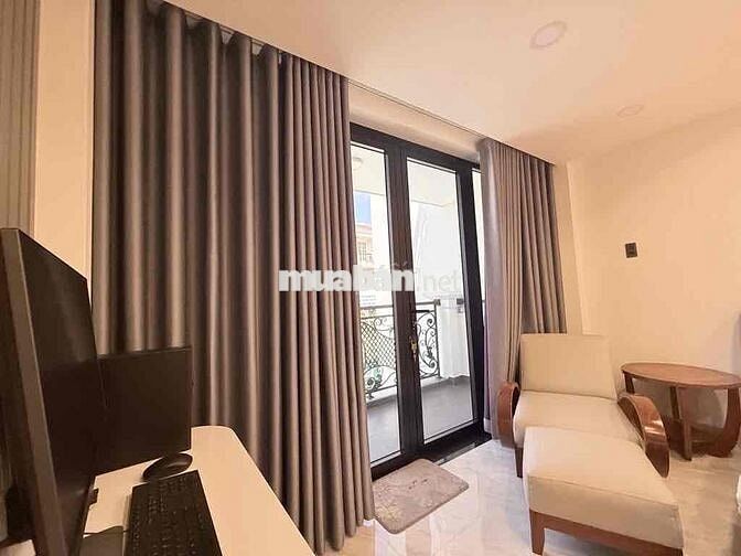 NHÀ MẶT TIỀN THÍCH QUẢNG ĐỨC - F5 - PHÚ NHUẬN