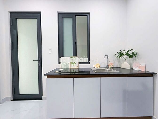 CĂN HỘ DỊCH VỤ GIƯỜNG TẦNG GẦN RMIT