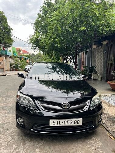 Toyota Corolla Altis 2012 2.0V - 90000 km