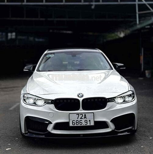 BMW 3 Series 2015 320i - 85000 km đồ chơ nhiều