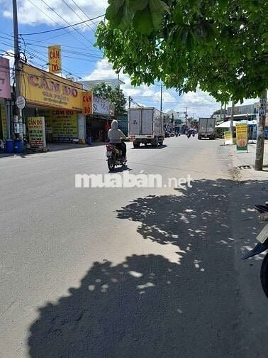Bán nhà mặt tiền 24A - KDC Tân Đức,kinh doanh buôn bán sầm uất