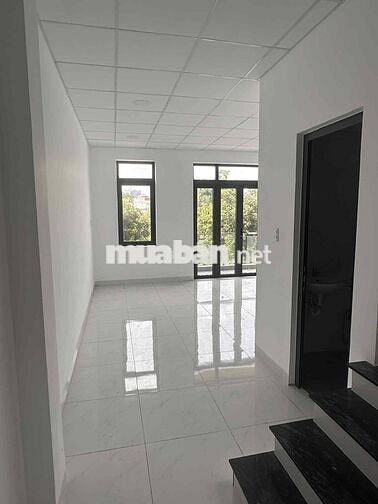 Nhà Phố liền kề, 1 trệt 2 lầu, 4 phòng ngủ tại Thuận An chỉ từ 1 tỷ 3