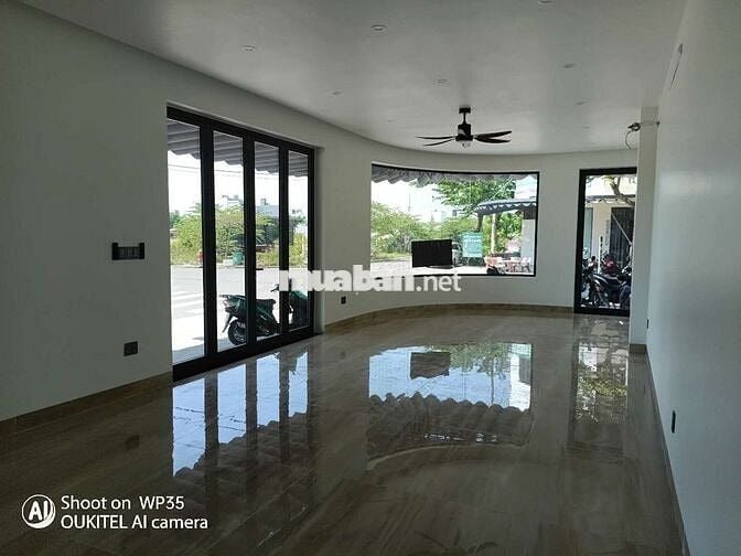 Mặt bằng 2 Mt tầng 1 kinh doanh