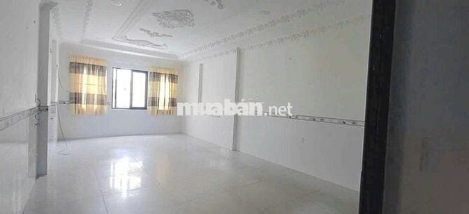 Nhà mới dt rộng, mặt tiền đường đông đúc thuận tiện kd buon ban ,6p
