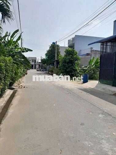 Bán cặp đất 10 x 20 KDC Tân Đức, đường nhựa 8m thông