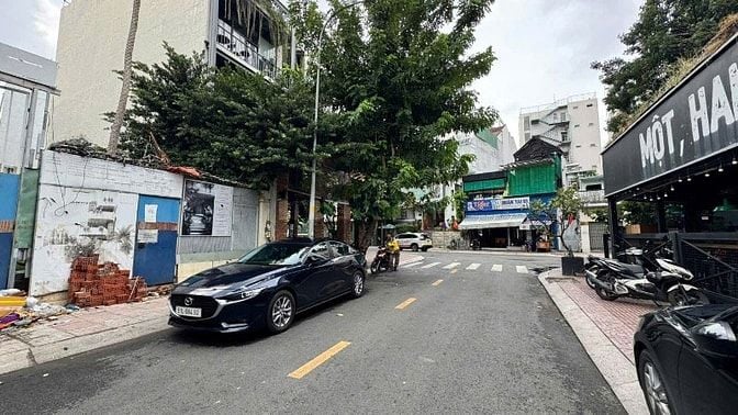 BÁN ĐẤT MẶT TIỀN TRUNG TÂM QUẬN 3, NGAY GÓC NGÔ THỜI NHIỆM & CMT8
