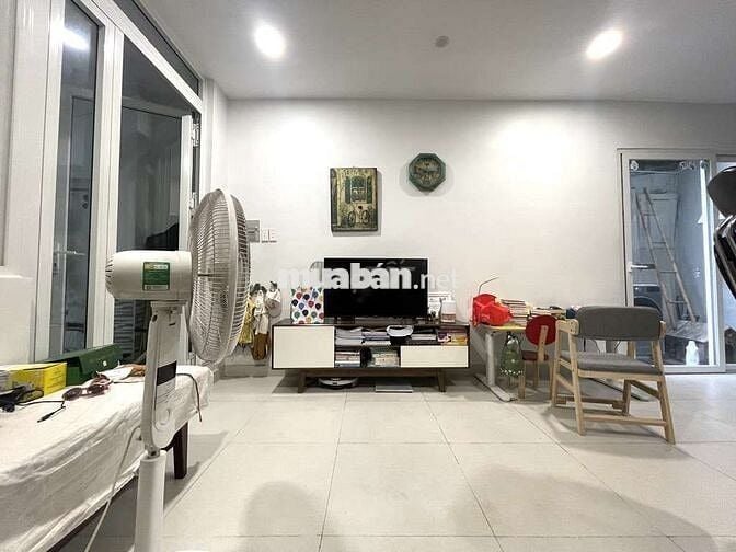 TÂN SƠN NHÌ TÂN PHÚ - 2 TẦNG CÒN MỚI ĐẸP - 63M² -  3PN -