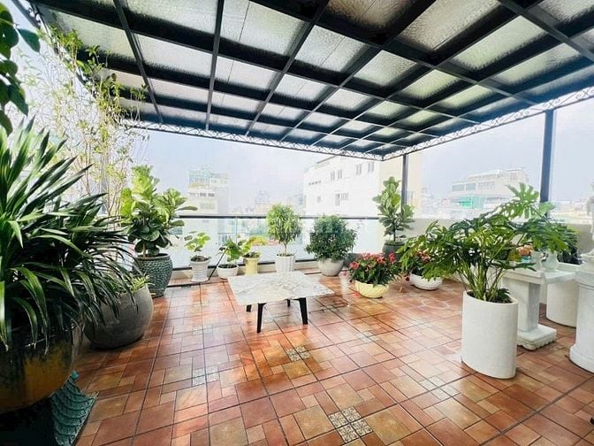 Tô Chính chủ cần Bán toà BUlDING, MP Triệu Việt Vương, Q HBT, dt 170 m