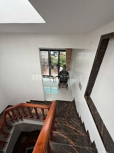 sỡ hữu căn nhà tâm huyết nội thất gỗ cao cấp. nhanh tay mới kịp