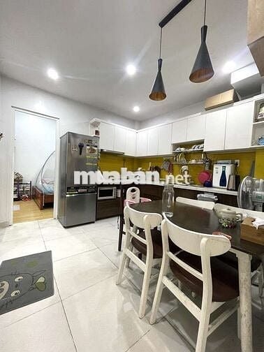 TÂN SƠN NHÌ TÂN PHÚ - 2 TẦNG CÒN MỚI ĐẸP - 63M² -  3PN -