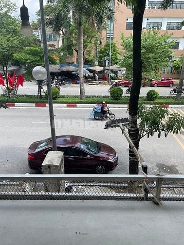 Cho Thuê Cửa Hàng hoặc Văn Phòng