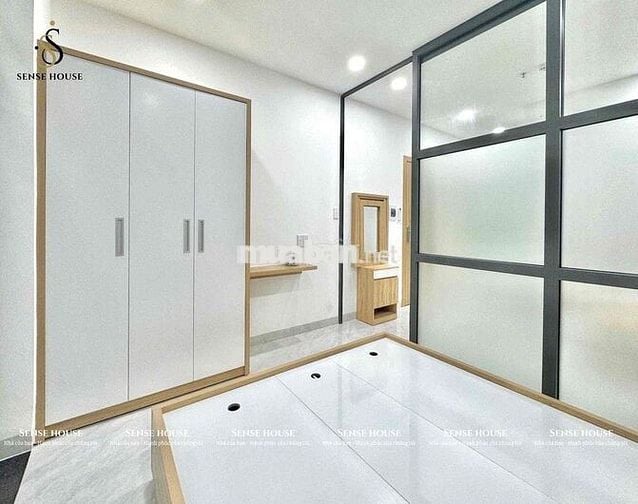 🏡 Chính Chủ Cho Thuê Căn Hộ Mới 1PN – Ban Công Thoáng – Thang Máy, Máy
