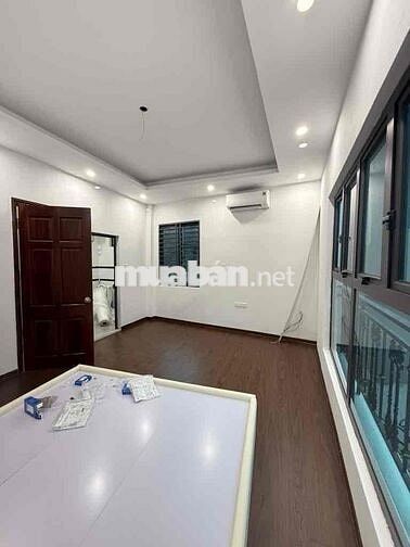 Siêu Hot 🏠 5 TẦNG MỚI KÍNH KOONG. LÔ GÓC 2 MẶT NGÕ - 50M OTO TRÁNH
