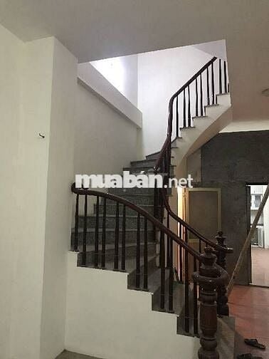 Bán Đất Dịch Vọng, Cầu Giấy, Tặng Nhà 4T, DT 65m2, Phân Lô, Ô Tô, KD.