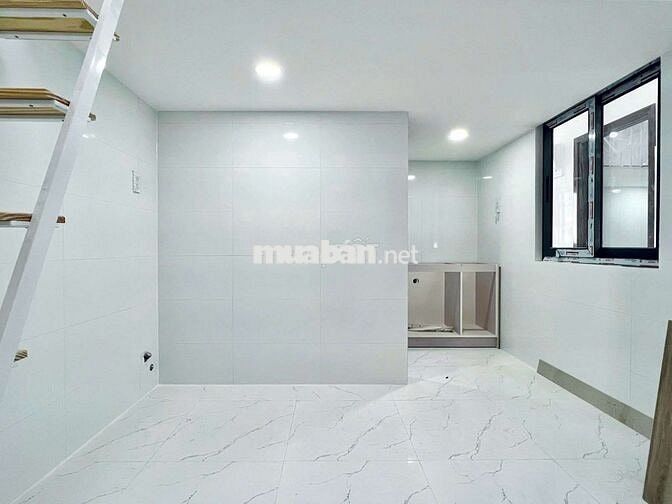Thang máy, hầm xe, sạch đẹp thoáng, an ninh giờ tự do, gần bến xe Q8