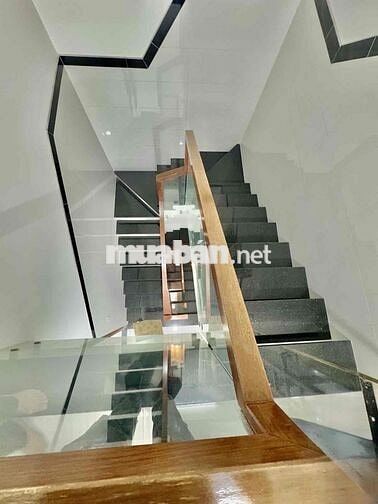 MÃ LÒ –4 TẦNG– NGỘP HƠN 3 TỶ – GIÁ CHỈ NHỈNH 6 TỶ