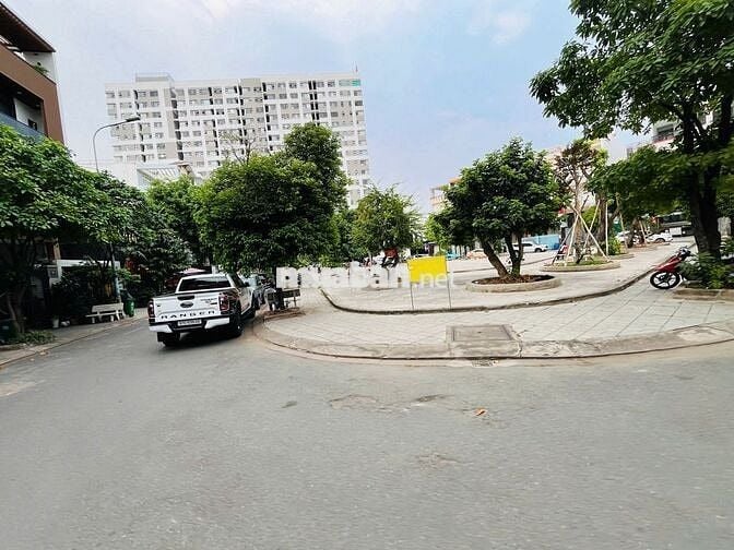 GIá tốt -Lô đất Mặt tiền đường Đào Trinh Nhất- 120m2- SHR- 11.3 tỷ