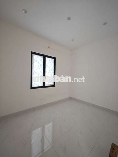 NHÀ SÂN VƯỜN RỘNG 200M2 GẦN KCN TRÀ NÓC