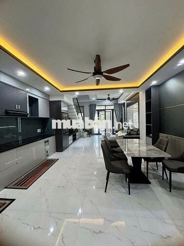Nhà nguyên căn 4pn 4wc khu vực Liên Chiểu