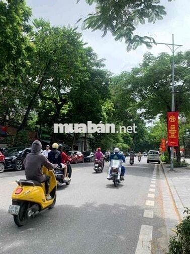 98 Đường Nguyễn Khang. Nhà 5T x Dt 42 x Mt 4m, vỉ rộng Oto tránh, Kinh