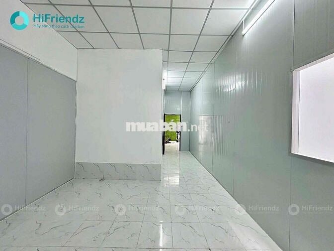 phòng mới xây trống sẵn gần satra mall phạm hùng