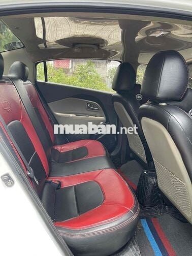 Kia Rio 2015 1.4 MT Sedan - 81000 km