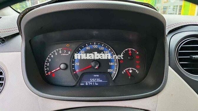 Hyundai Grand i10 2018 Sedan 1.2 MT - 67000 km
