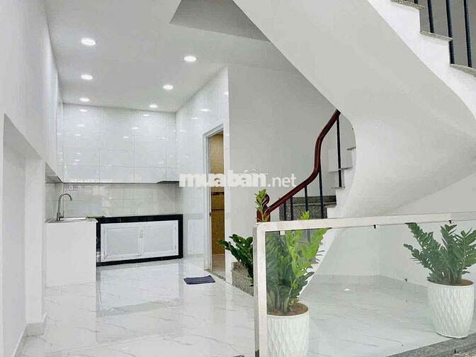 Nhà Đẹp Hẻm Xe Hơi đg LVT P14: 4x16m, 2 lầu, sân thượng