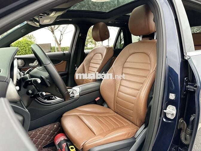 Mercedes Benz GLC model 2018 300 4MATIC SANG ĐẸP