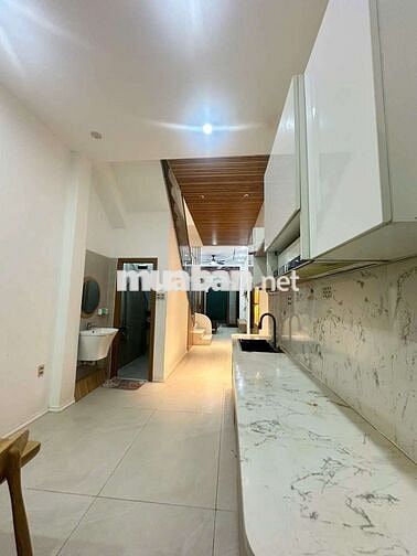 Bán nhà 62m kiệt ô tô Tô Hiệu sau lưng nhà mặt tiền