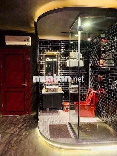 Căn hộ tập thể Bưu Điện, tt Cầu Giấy, mặt ngõ, thoáng sáng, ô tô đỗ