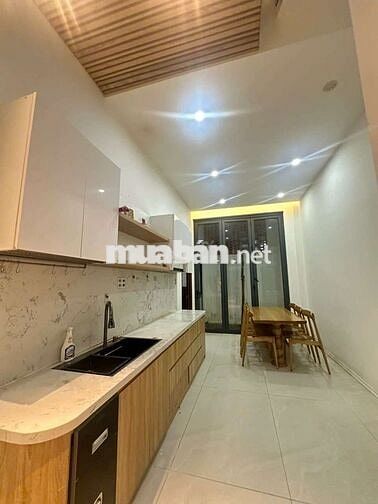 Bán nhà 62m kiệt ô tô Tô Hiệu sau lưng nhà mặt tiền