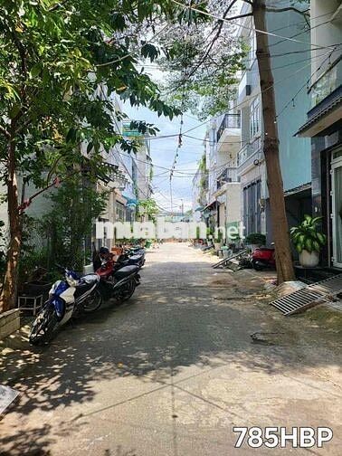 chính chủ kẹt tiền bán đất cạnh Vạn Phúc City, 53m2 SHR, thổ cư 100%,