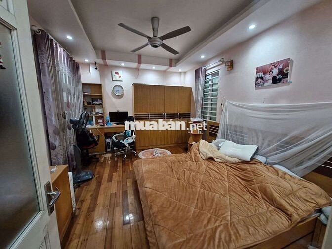 Bán nhà Mai Dịch gần ĐH Thương Mại - Múa - gần chợ Đồng Xa
