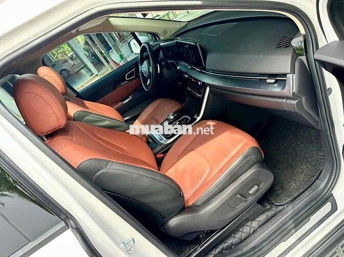 Kia Carnival 2022 2.2D Signature Km: 32.000