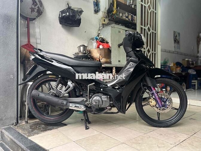sirius 2011 , giấy tờ đầy đủ , biển số sài gòn