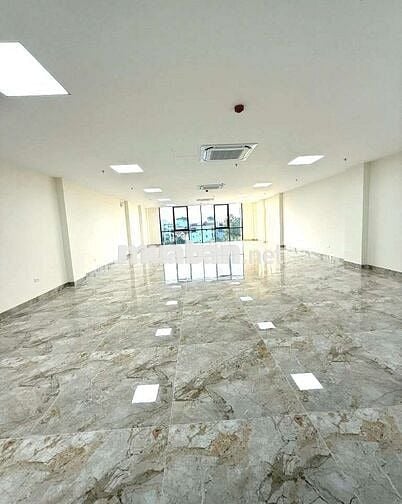 Bán Nhà Mặt Phố Chùa Láng Đống Đa 9 Tầng 135m2 Mặt Tiền 6m 114,5Ty