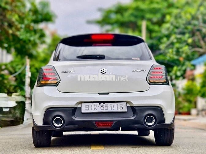 Siêu lướt - Suzuki Swift 2023 - odo chưa tới 12k