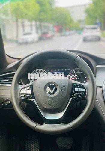 VinFast Lux A2.0 2021 Plus 2.0 AT - 23000 km