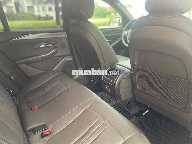 VinFast Lux A2.0 2021 Plus 2.0 AT - 23000 km