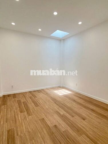 Bán gấp 3 tầng -Tân Quý-Tân Phú-hẻm 4m thông-DTSD 130m2-Giá 6.8 tỷ(TL)
