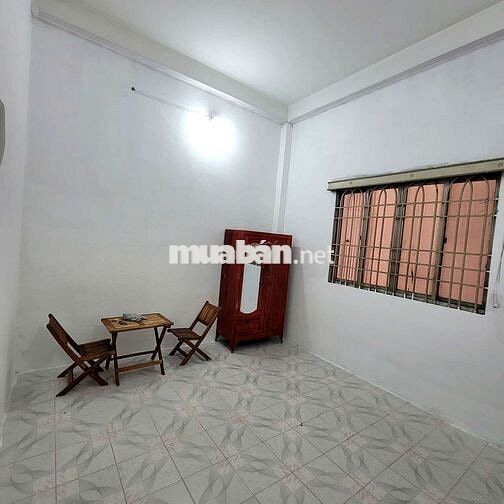 PHÒNG TRỌ NỮ Ở 1  MÌNH GIÁ RẺ MẶT TIỀN ĐƯỜNG QUẬN BÌNH THẠNH