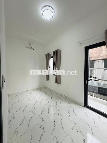 Bán nhà ngay đường Lê Văn Lương, Phước Kiểng. Giá 1 tỷ 680 triệu. SHR