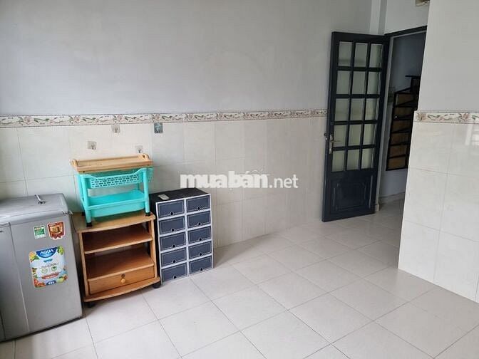 PHÒNG TRỌ ĐƯỜNG HÒA HƯNG, PHƯỜNG 13 - QUẬN 10