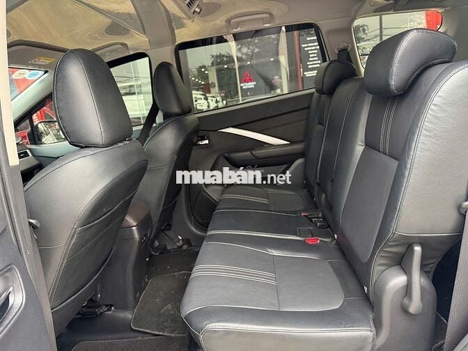 Mitsubishi Xpander Pre 2023 - 20000 km