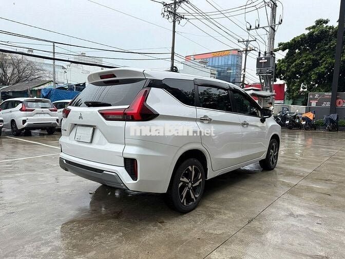 Mitsubishi Xpander Pre 2023 - 20000 km